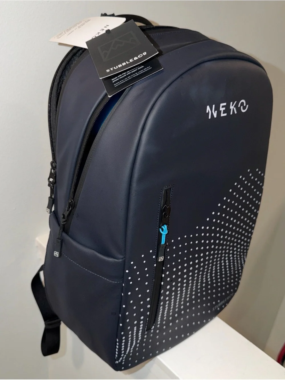 Stubble & Co Everyday Backpack 20L Black made n Sweden NWT!
